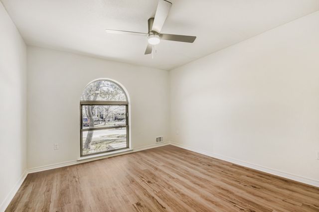 13123 Roaring Springs Lane, Dallas, TX 75240