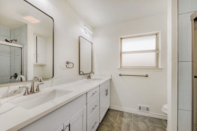 13123 Roaring Springs Lane, Dallas, TX 75240