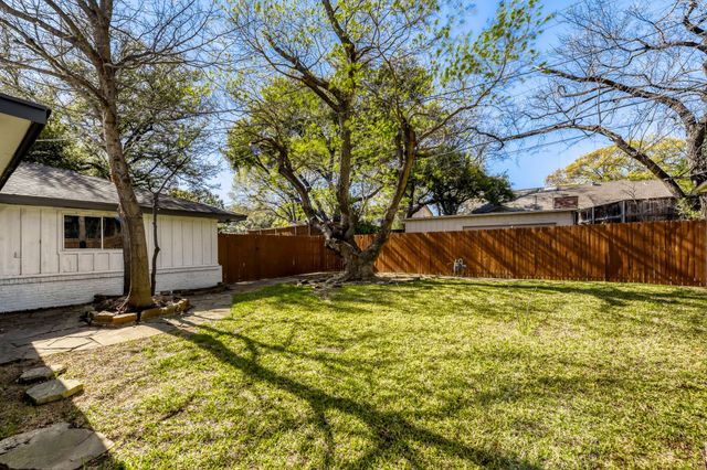 13123 Roaring Springs Lane, Dallas, TX 75240