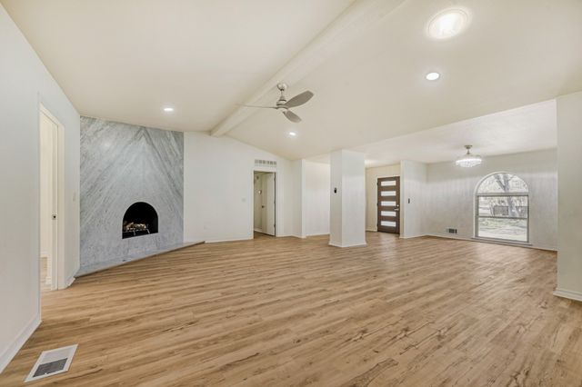 13123 Roaring Springs Lane, Dallas, TX 75240