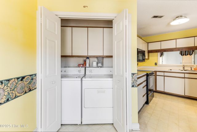 3012 Remington Drive, Wilmington, NC 28405
