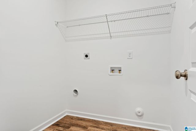 609 KLYNES DRIVE, Calera, AL 35040