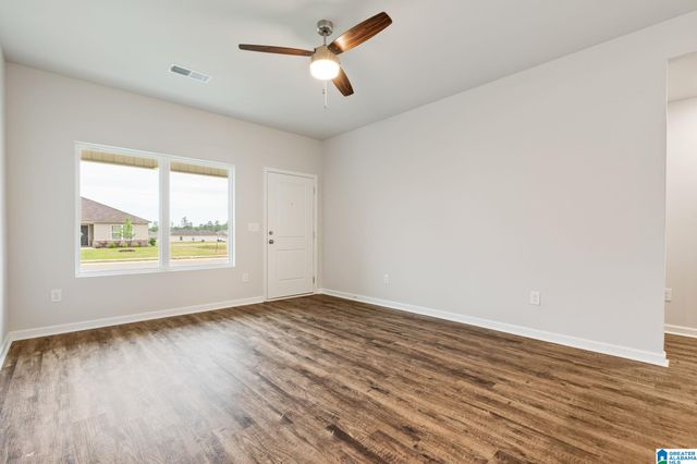 609 KLYNES DRIVE, Calera, AL 35040