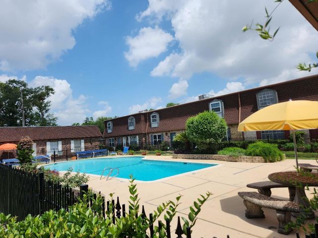 9303 Hammerly Boulevard 1004, Houston, TX 77080