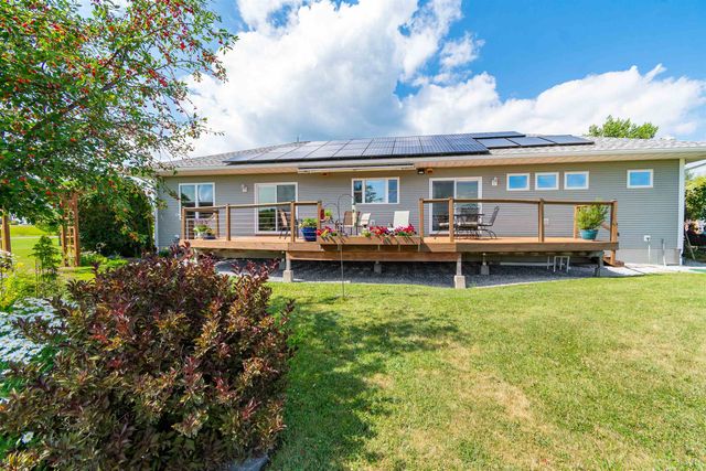 25 Mansfield View Drive, Georgia, VT 05478