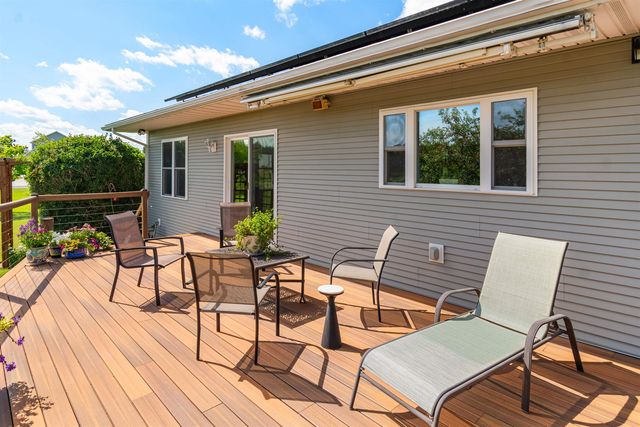25 Mansfield View Drive, Georgia, VT 05478