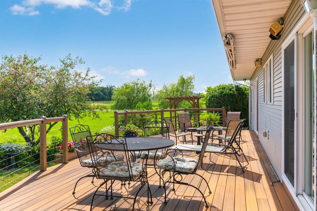 25 Mansfield View Drive, Georgia, VT 05478