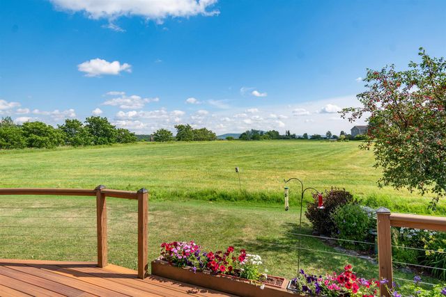 25 Mansfield View Drive, Georgia, VT 05478