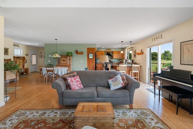 25 Mansfield View Drive, Georgia, VT 05478