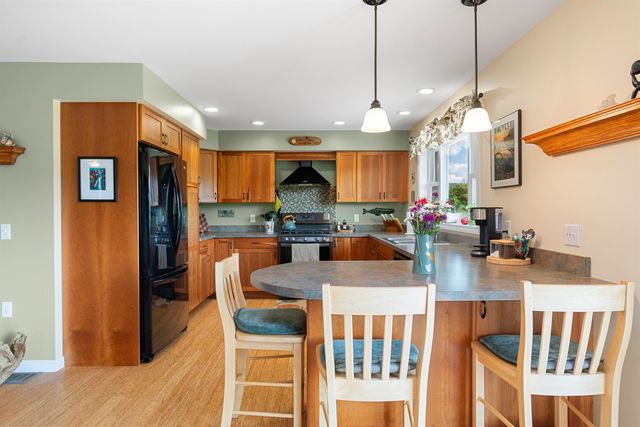 25 Mansfield View Drive, Georgia, VT 05478