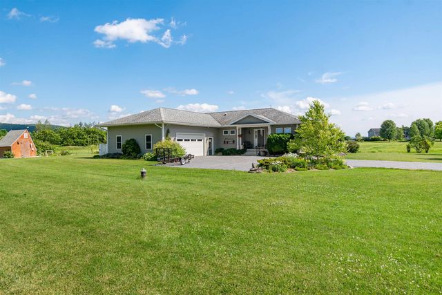 25 Mansfield View Drive, Georgia, VT 05478