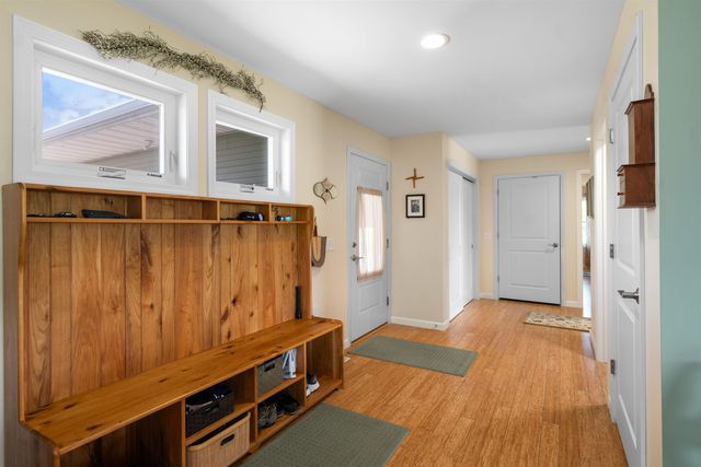 25 Mansfield View Drive, Georgia, VT 05478