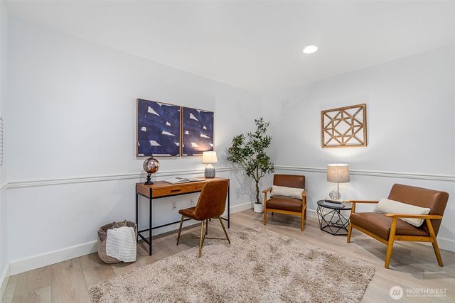 11423 NE 86th Street, Kirkland, WA 98033