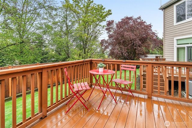 11423 NE 86th Street, Kirkland, WA 98033