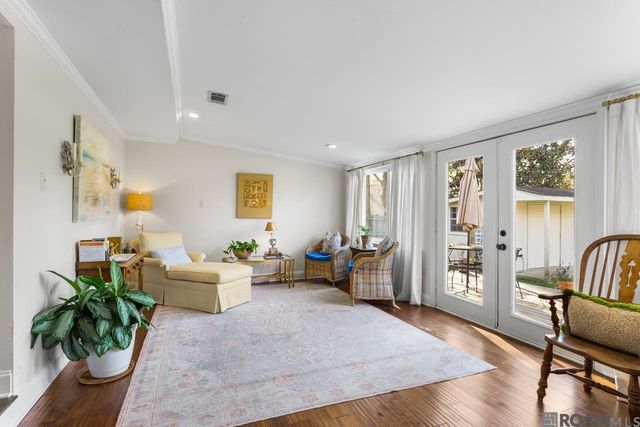 1031 Seyburn Dr, Baton Rouge, LA 70808