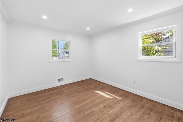 91 Seymour Ter, Piscataway Twp., NJ 08854