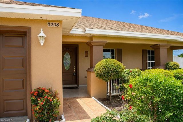 1206 NE 5th AVE, Cape Coral, FL 33909