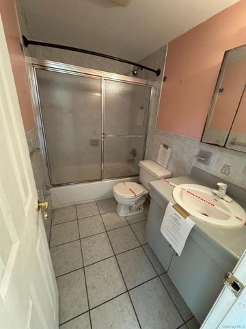 15615 76th Street, Howard Beach, NY 11414