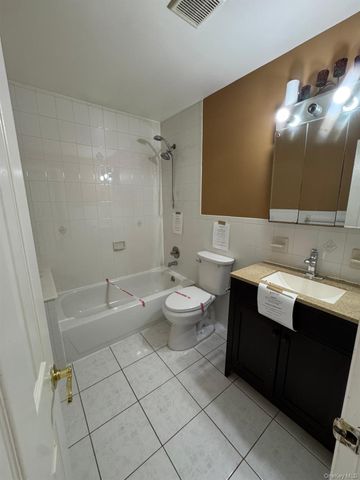 15615 76th Street, Howard Beach, NY 11414