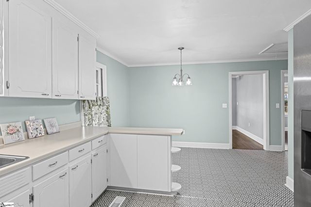 105 Shands Street, Clinton, SC 29325