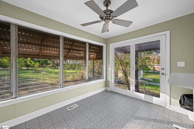 105 Shands Street, Clinton, SC 29325