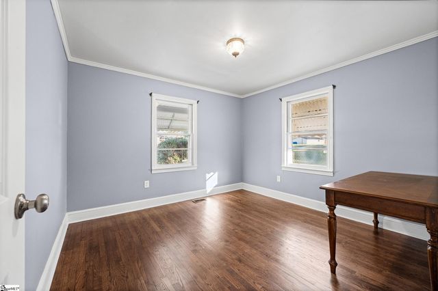 105 Shands Street, Clinton, SC 29325