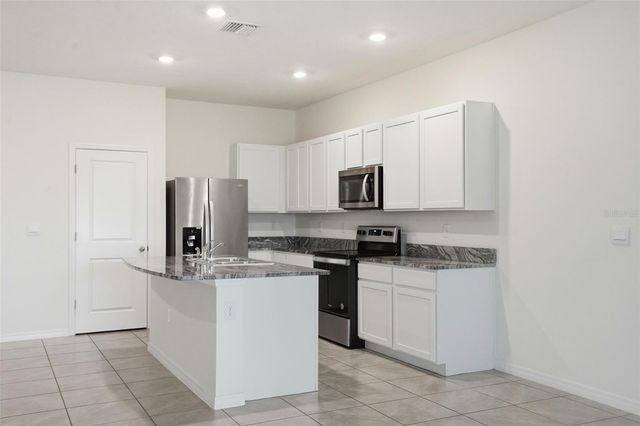 5267 DRAGONFLY DRIVE, Wildwood, FL 34785