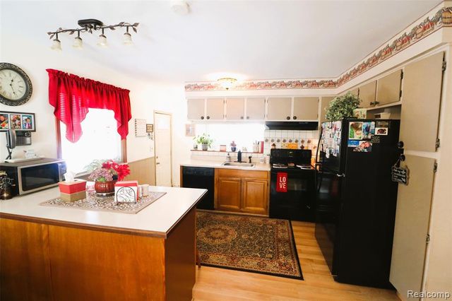 50674 Bower Drive, Chesterfield, MI 48047