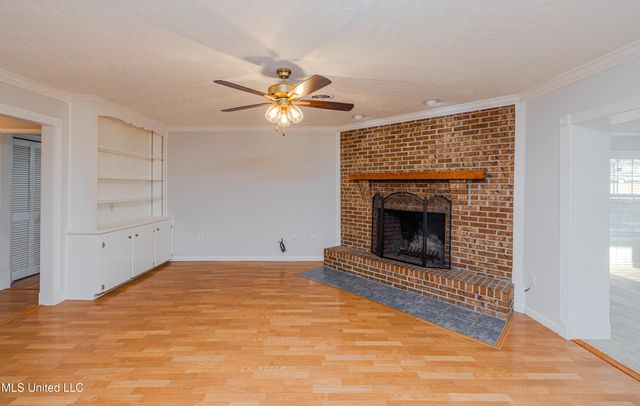 114 Meadow Ln Circle, Clinton, MS 39056