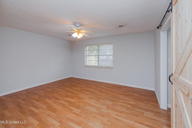 114 Meadow Ln Circle, Clinton, MS 39056