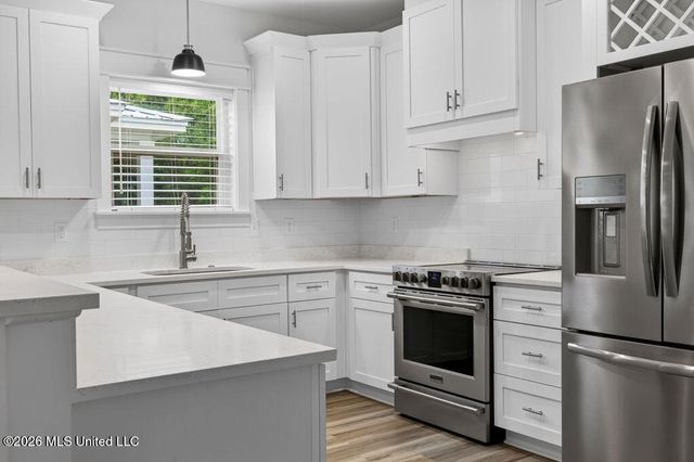 212 Clark Avenue, Pass Christian, MS 39571