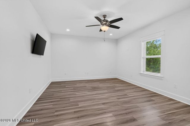 212 Clark Avenue, Pass Christian, MS 39571