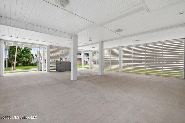 212 Clark Avenue, Pass Christian, MS 39571