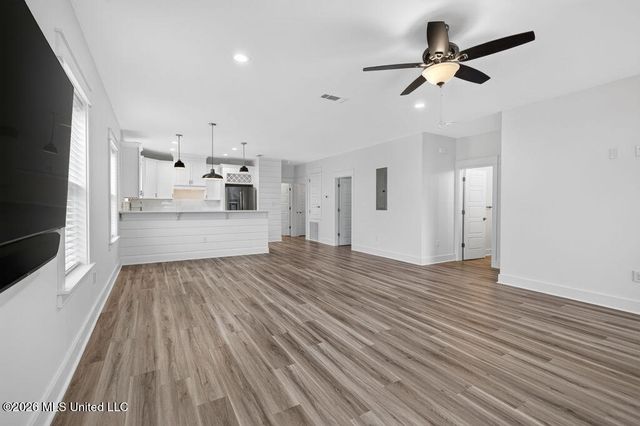 212 Clark Avenue, Pass Christian, MS 39571