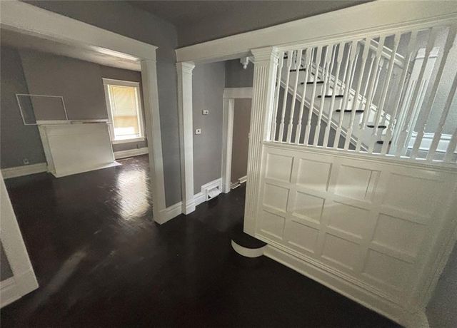 510 Cypress Avenue, Kansas City, MO 64124