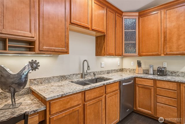 1226 NE Ballinger Place, Shoreline, WA 98155