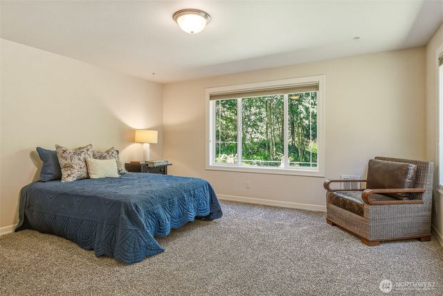 1226 NE Ballinger Place, Shoreline, WA 98155