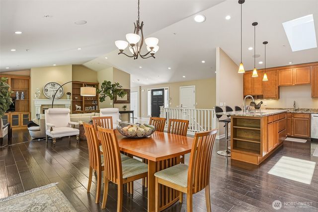 1226 NE Ballinger Place, Shoreline, WA 98155