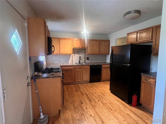 2353 Kingsford Drive, Florissant, MO 63031