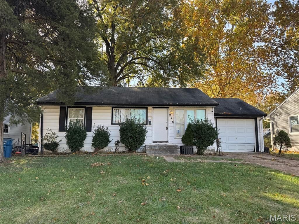 246 Midlothian Road, St Louis, MO 63137