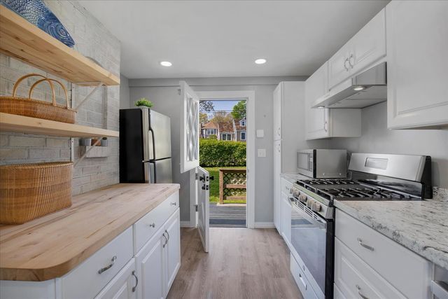 45 Marston Avenue, Hyannis, MA 02601