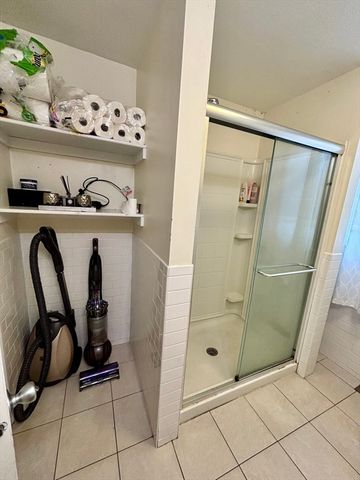 757 Summer St 2, Lynn, MA 01905