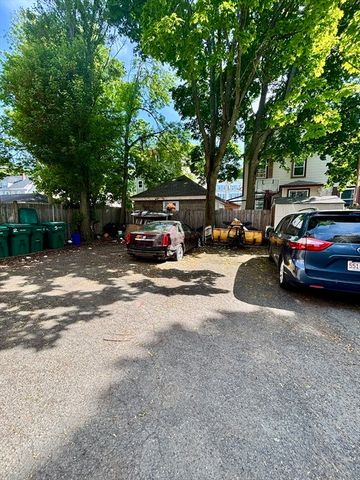 757 Summer St 2, Lynn, MA 01905