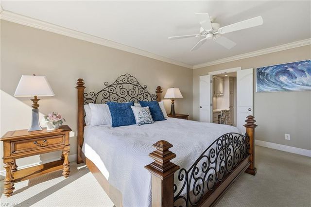 4001 Gulf Shore BLVD N # 1205, Naples, FL 34103