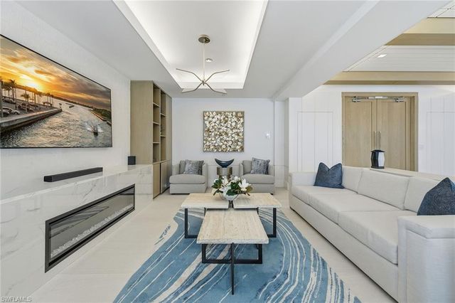 4001 Gulf Shore BLVD N # 1205, Naples, FL 34103