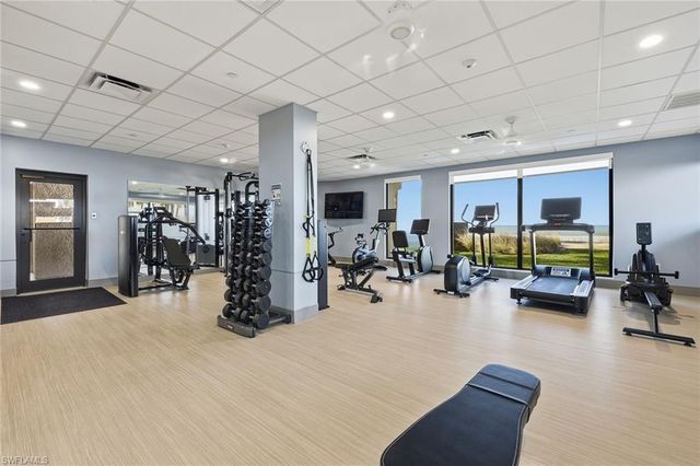 4001 Gulf Shore BLVD N # 1205, Naples, FL 34103