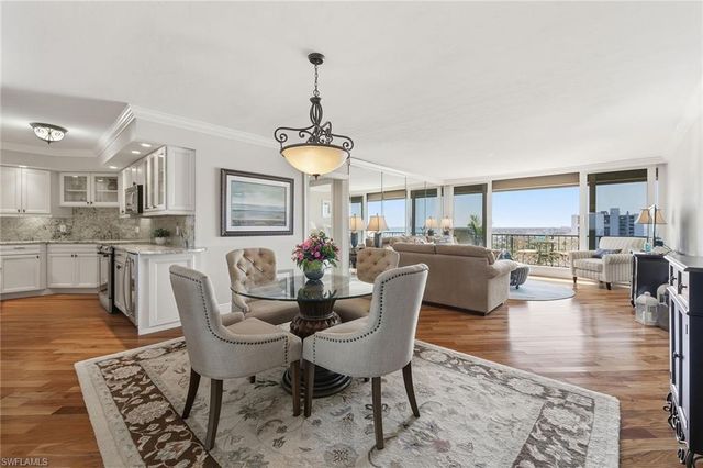 4001 Gulf Shore BLVD N # 1205, Naples, FL 34103