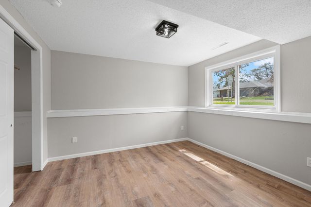411 4th Street N, Sartell, MN 56377