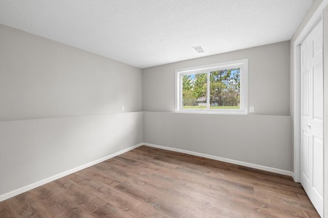 411 4th Street N, Sartell, MN 56377