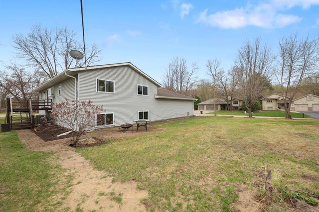 411 4th Street N, Sartell, MN 56377